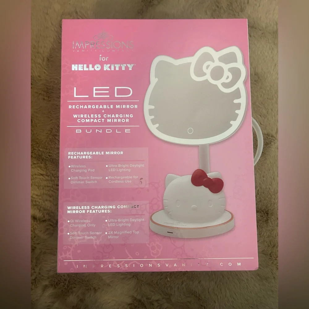 Hello Kitty LED Vanity Mirror Set - Pink, White & Red Bow
